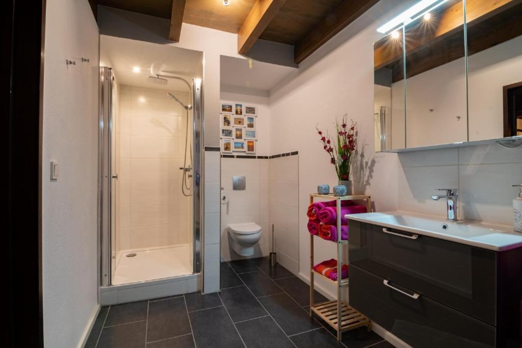 וינטריך Ferienhaus Haus Am Puetz מראה חיצוני תמונה